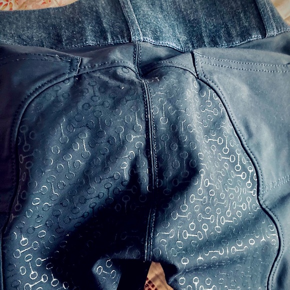 NWOT Horze Limited Edition silicone full seat Breeches Never worn w/4 pockets! - Picture 9 of 16